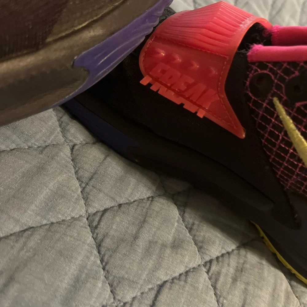 Nike boys zoom